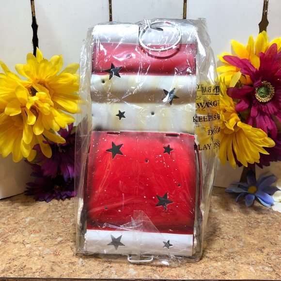 Vintage Santa Metal Lantern Candle Holder, Original Box & Factory Sealed W/Tag - Picture 6 of 7